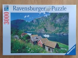 Fjord in NORWEGEN - Ravensburger Puzzle / 3000T., komplett