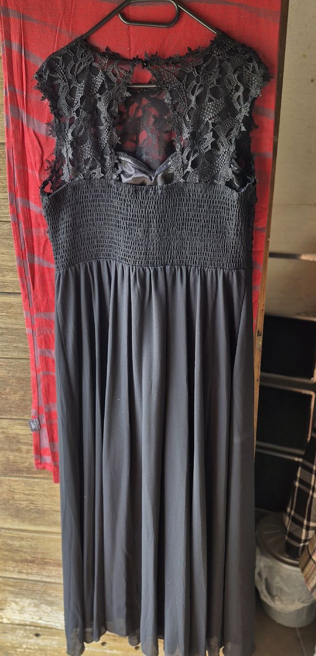 Kleider: Damenkleid – Neu (gemäss Beschreibung) aus Wislikofen von Ana.Gomes 7