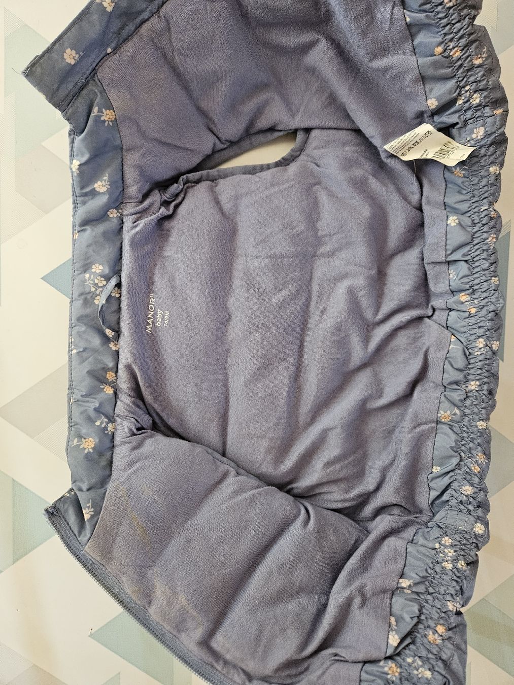 Manor Sonstige Mädchenkleider: Gilet, Weste Gr. 74 – Gebraucht aus Worb von jun_fj8w 4