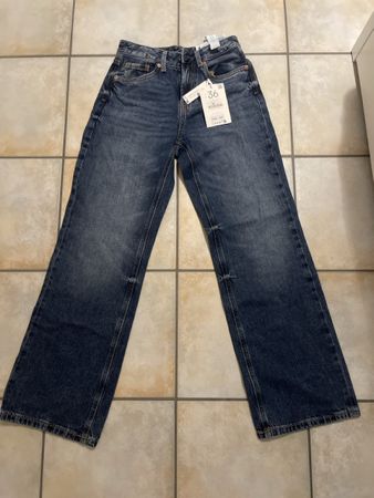 Stradivarius Jeans blau Grösse 36 neu mit Etikett