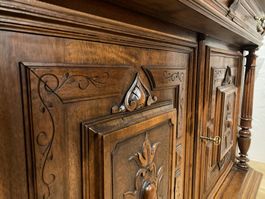 Nussbaum Barock Massivholz Buffet