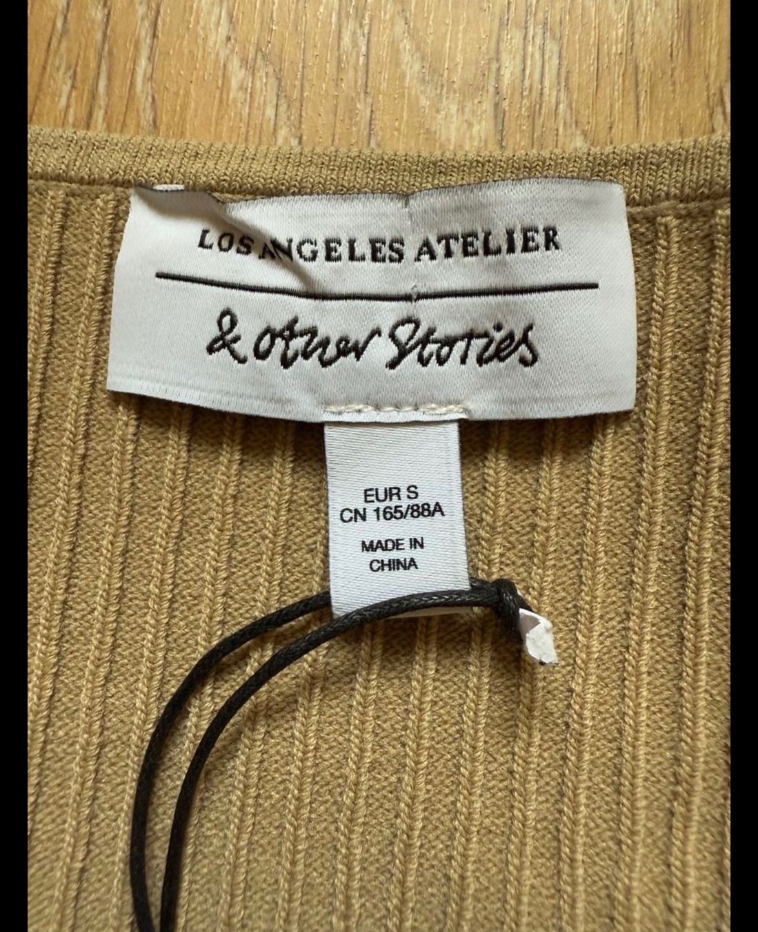 Other Stories Top: Top beige - & other stories, S – Nuovo (secondo la descrizione) da Wetzikon ZH venduto da dor_rmq2 4