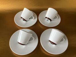 Nespresso/4 Espressotassen mit Untertellern und 4 Löffeli