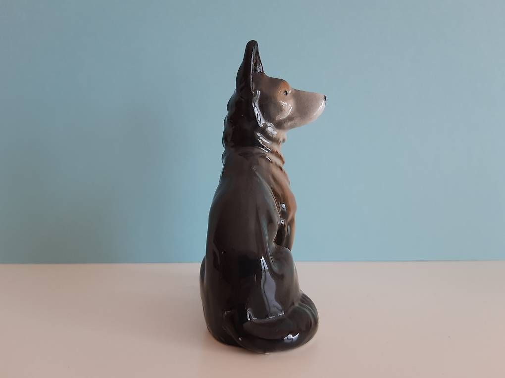 Statuette: Vintage Schäferhund, wie neu – Nuovo (secondo la descrizione) da Greifensee venduto da Foxglove 2