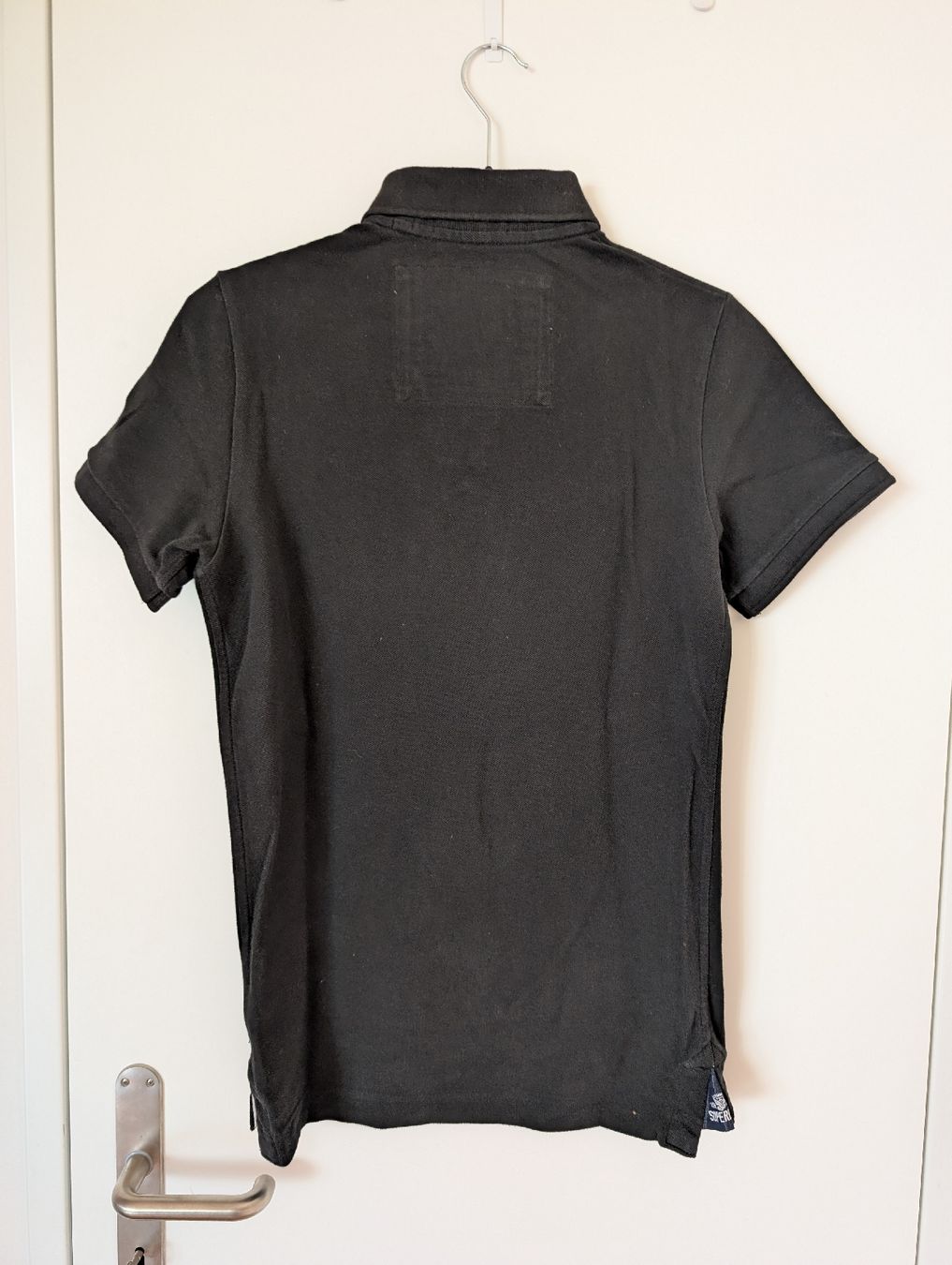 Superdry Magliette Polo: Superdry Poloshirt, Schwarz/Grau, Grösse S – Usato da Zürich venduto da Grogu13 1