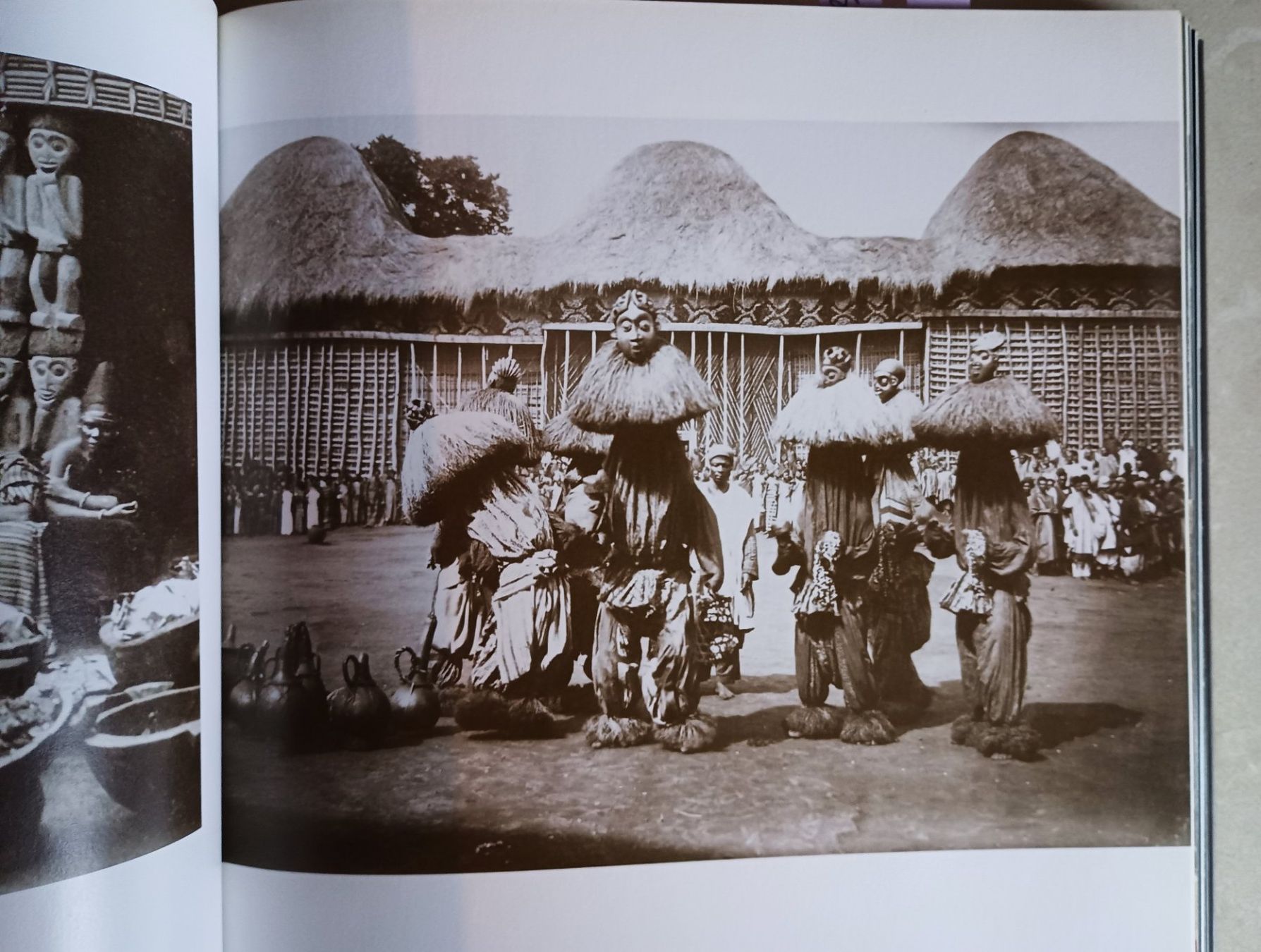 Internationale Kunst: Afrikanische Cameroun – Gebraucht aus Vuiteboeuf von deux-matous 9