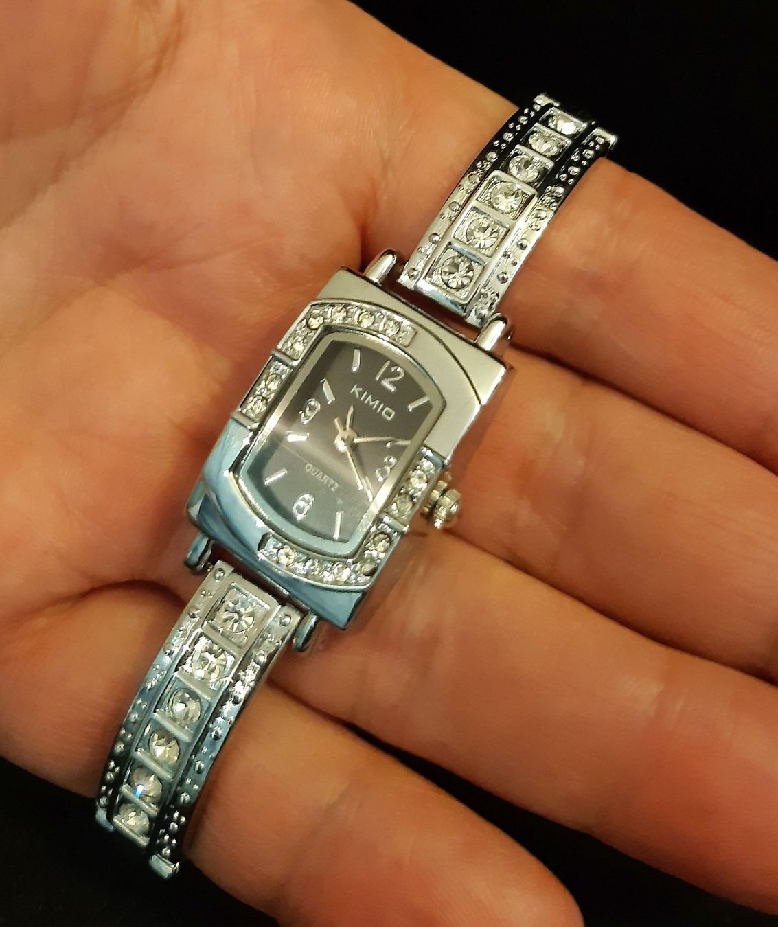 Bracciali & Braccialetti: Lady Armbanduhr sehr elegant glizernd – Nuovo e nell'imballaggio originale da St. Margarethen TG venduto da ursk10 6