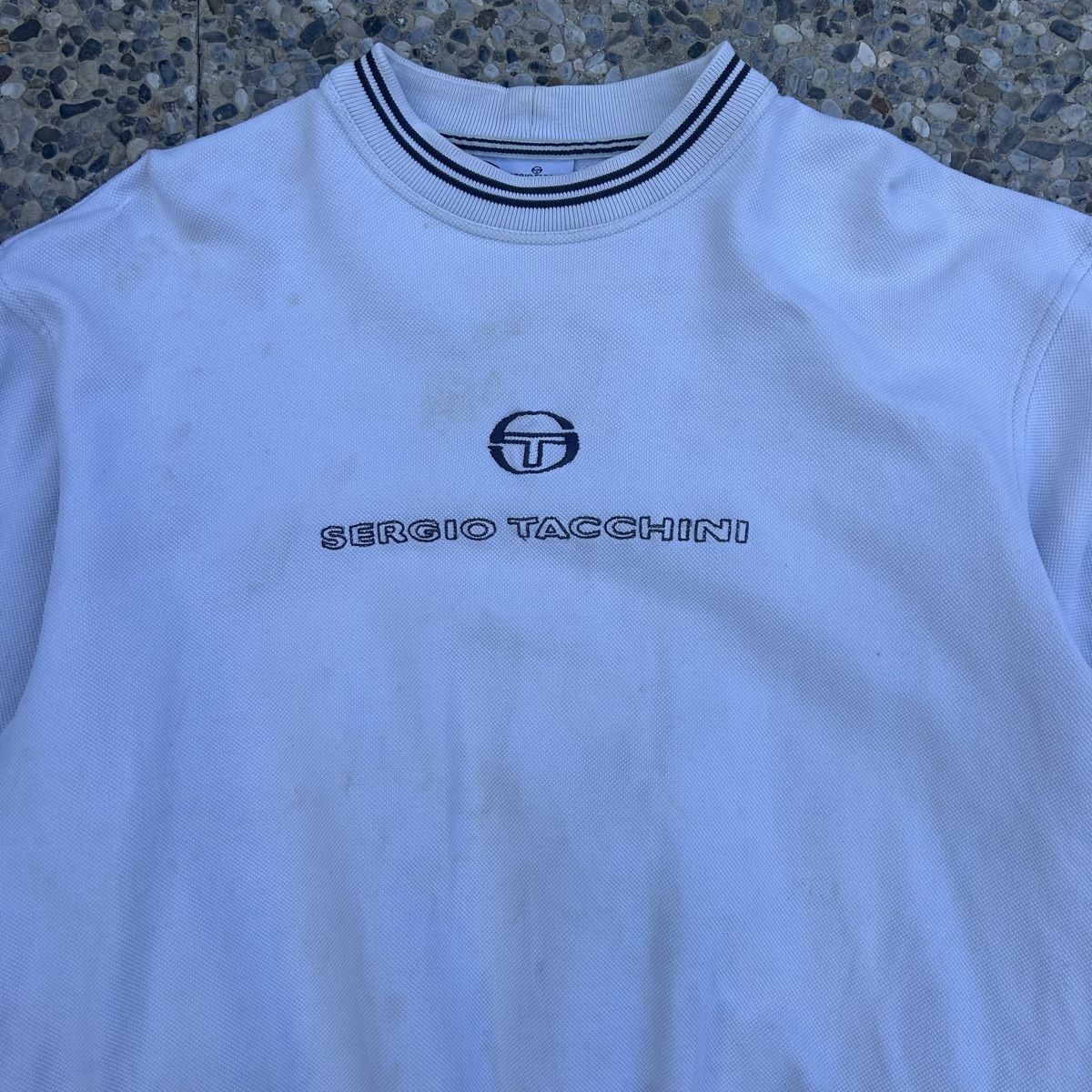 Maglioni & Felpe: Vintage White Sergio Tacchini embroiedered sweatshirt – Usato da brent venduto da fukusapes 1