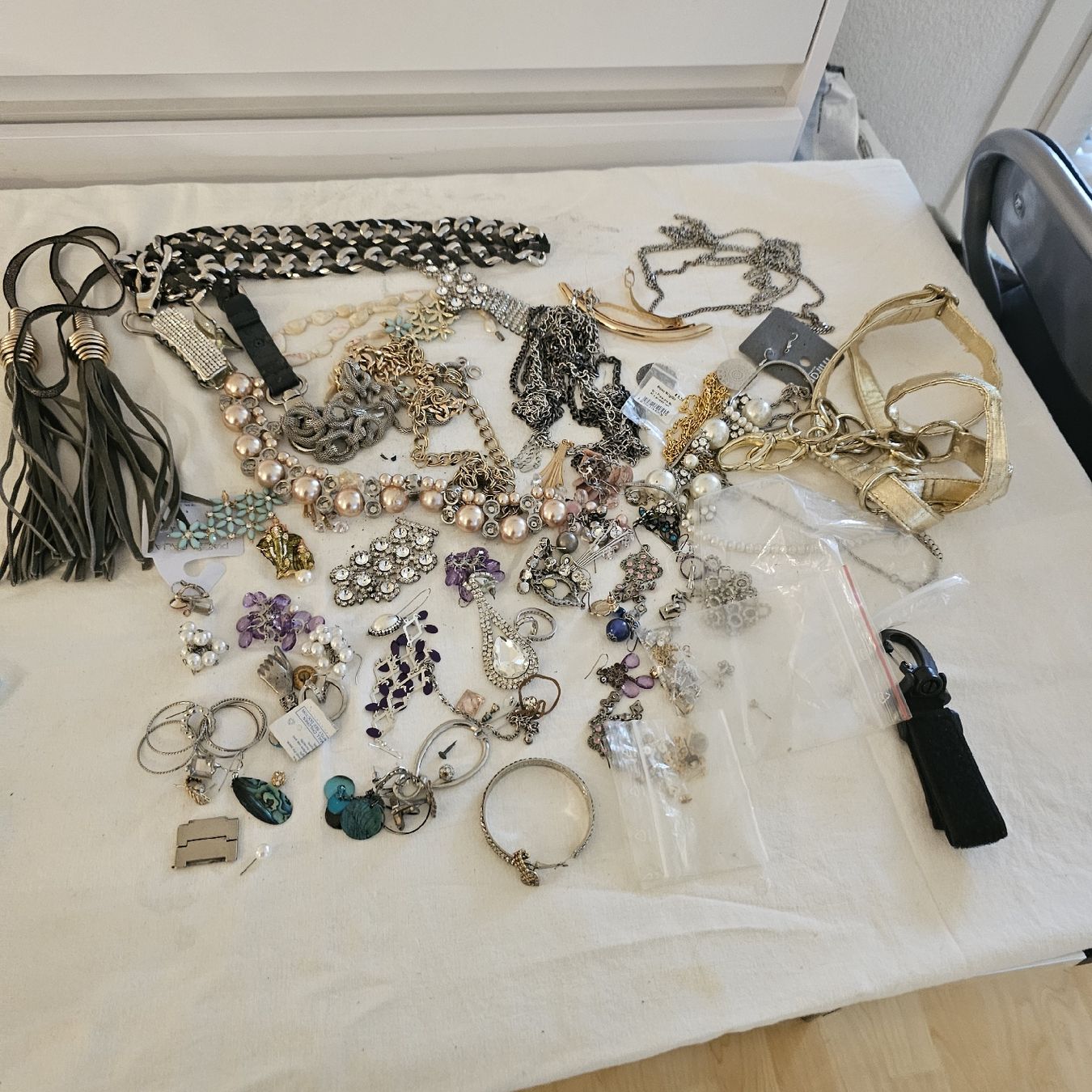 Sonstiger Schmuck: Bastel schmuck Einzelteile lot – Defekt aus wolfhalden von 46464646