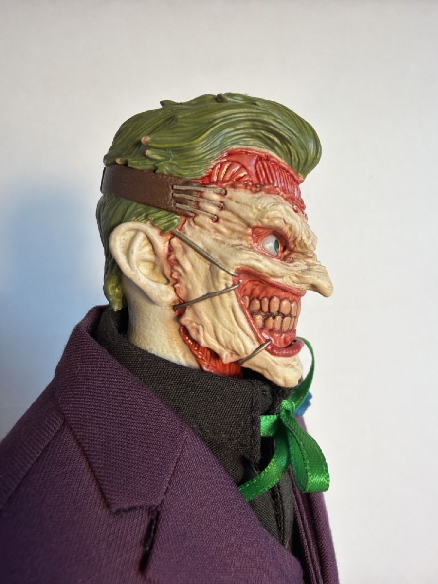 Hot Toys Statuette: The Joker Figur Comic Custom 1/6 – Usato da Emmenbrücke venduto da dza_dn5r 2