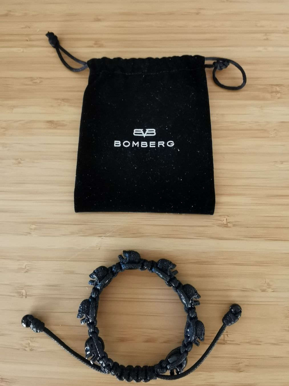 Bomberg Bracciali & Braccialetti: Bracelet Bomberg Skully Crystals – Nuovo (secondo la descrizione) da La Tour-de-Peilz venduto da Specter228 3