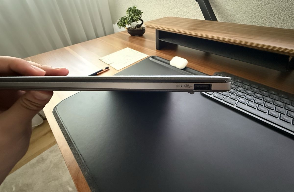 Asus Notebook: ASUS Zenbook S14 OLED UX5406SA – Usato da Niederbipp venduto da cos_bf7k 5