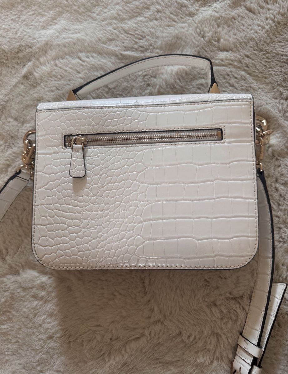 Guess Taschen für Damen: Guess Tasche – Gebraucht aus Netstal von Djukaxgajic01 3