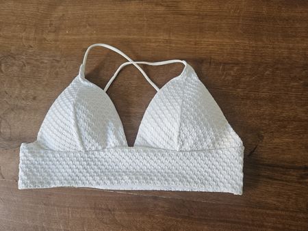 weisses Bikinitop Gr. 44 H&M