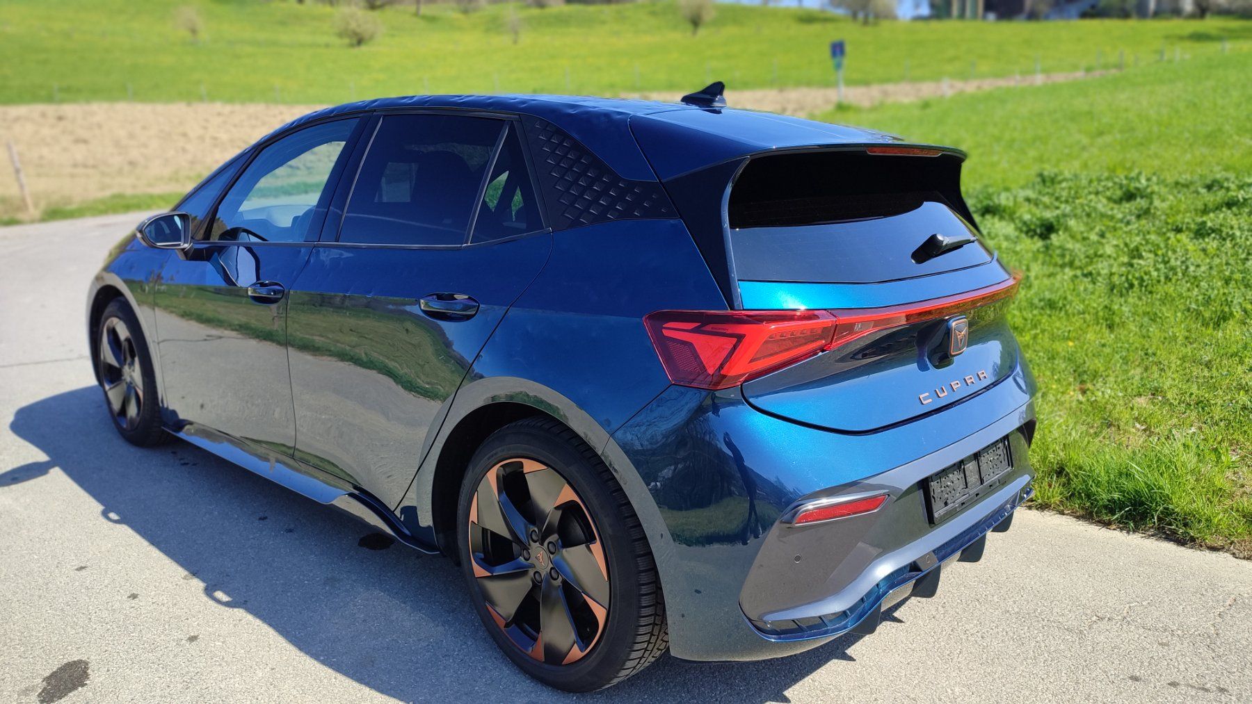 Cupra Automobili: CUPRA Born 150kw 58kwh – Usato da Reinach AG venduto da GarageDenis 2