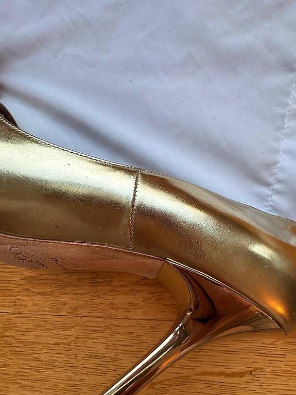 Scarpe da donna: Jimmy Choo gold pumps – Usato da Pfäffikon SZ venduto da Netiretta 3