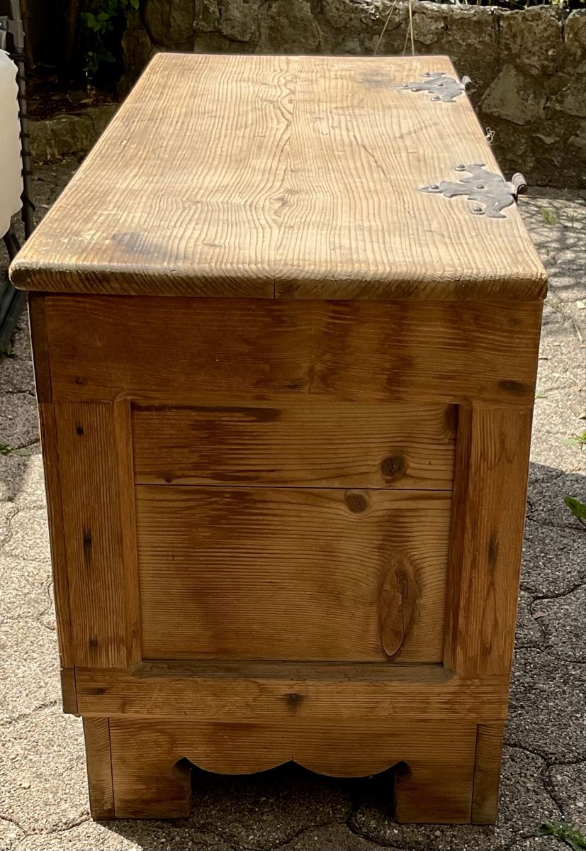 Truhen: Rustikale Truhe aus Holz, Vintage Look – Gebraucht aus Endingen von nathan05 7