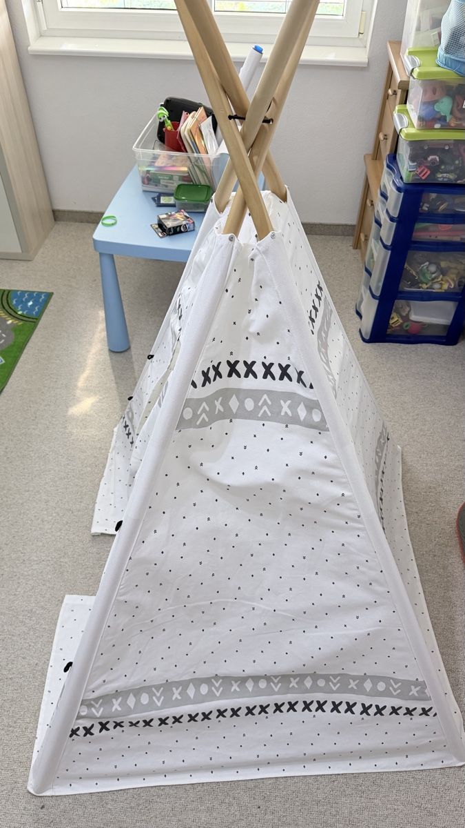 Alri letti & mobili per bambini: Kinder Tipi Zelt – Usato da Gossau SG venduto da Ciniman 1