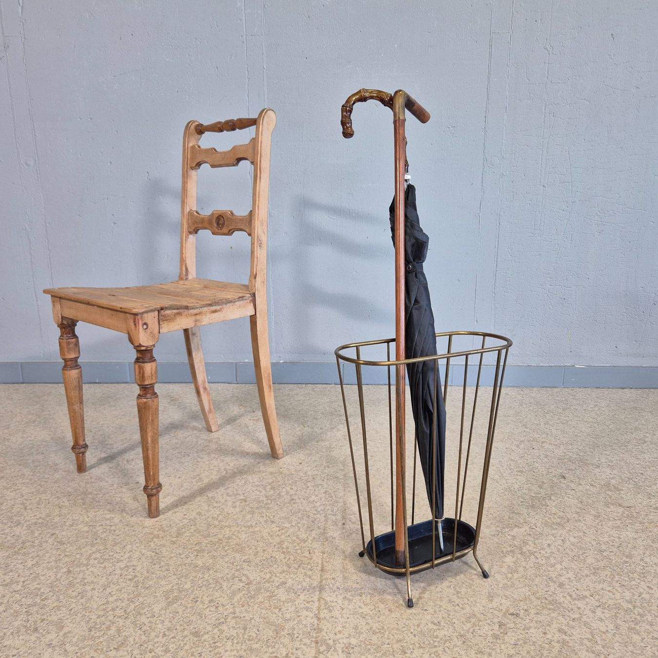 Altri mobili per ufficio: Mid Century Umbrella Stand, Schirmständer Messing – Usato da Nottwil venduto da Wondewa-Shop 1