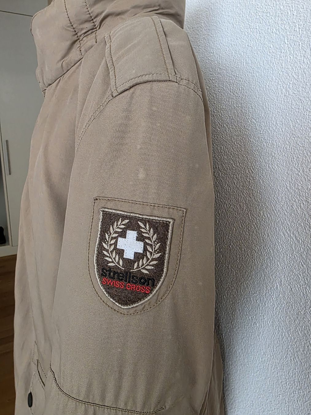 Strellson Giacche: Strellson Winterjacke Swiss Cross Edition, Grösse 52 – Usato da Kerns venduto da d_s_obwalden 7