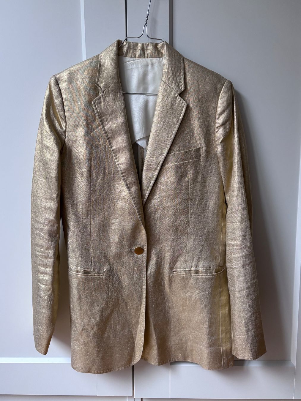 Acne Studios Giacche: Stunning Acne Studios Gold linen blazer size EU34 – Usato da Zürich venduto da nao_pjh8