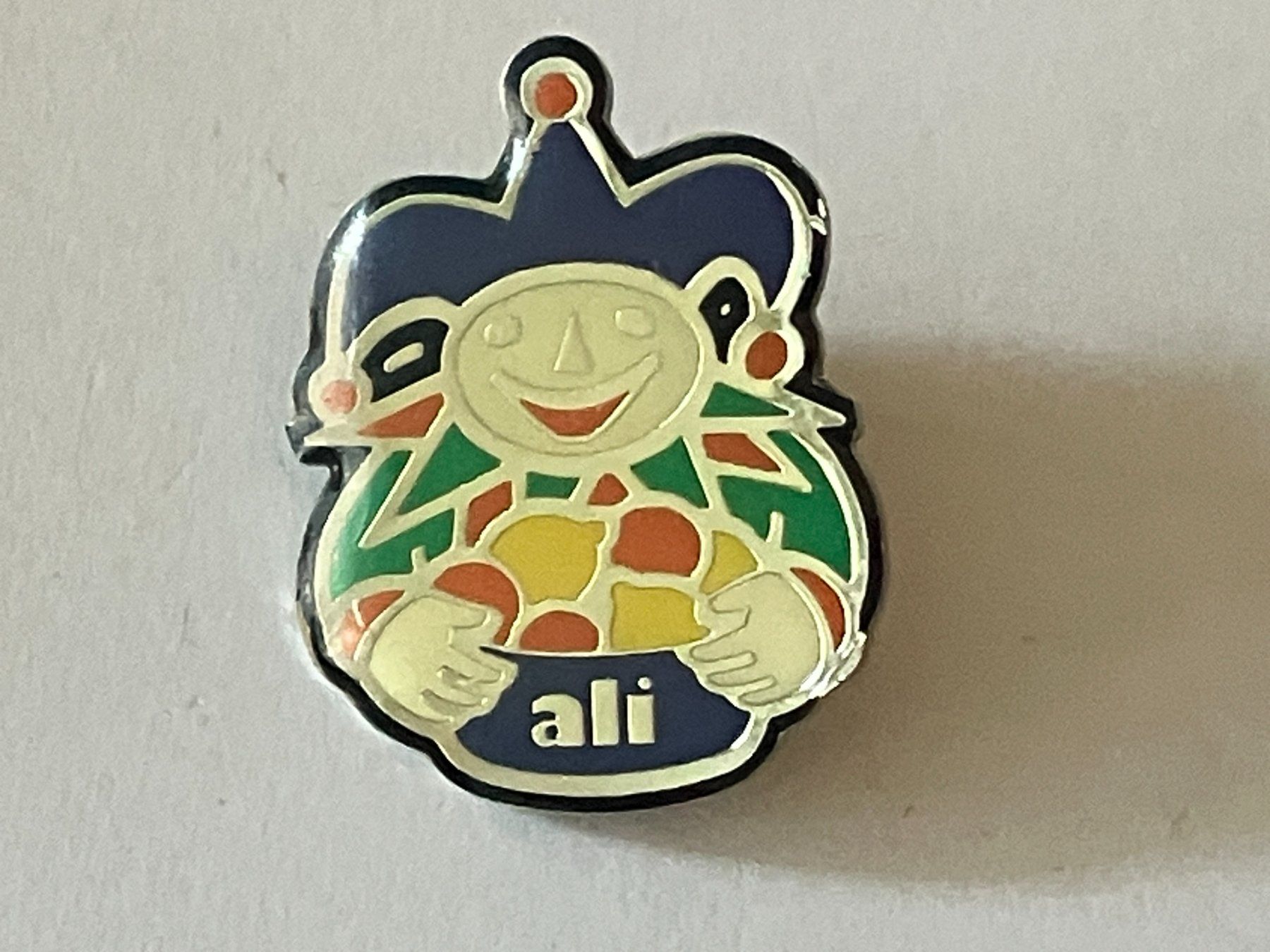 Plaquettes & Badges: 1 Pin Ali – D'occasion à Basel par djwwpp