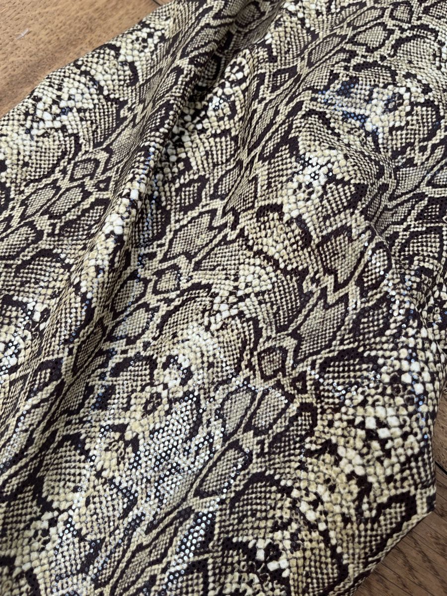 Vestiti: Sunwear by Kiwi Kleid mit Schlangenmuster  – Usato da Basel venduto da and_bc5b 7