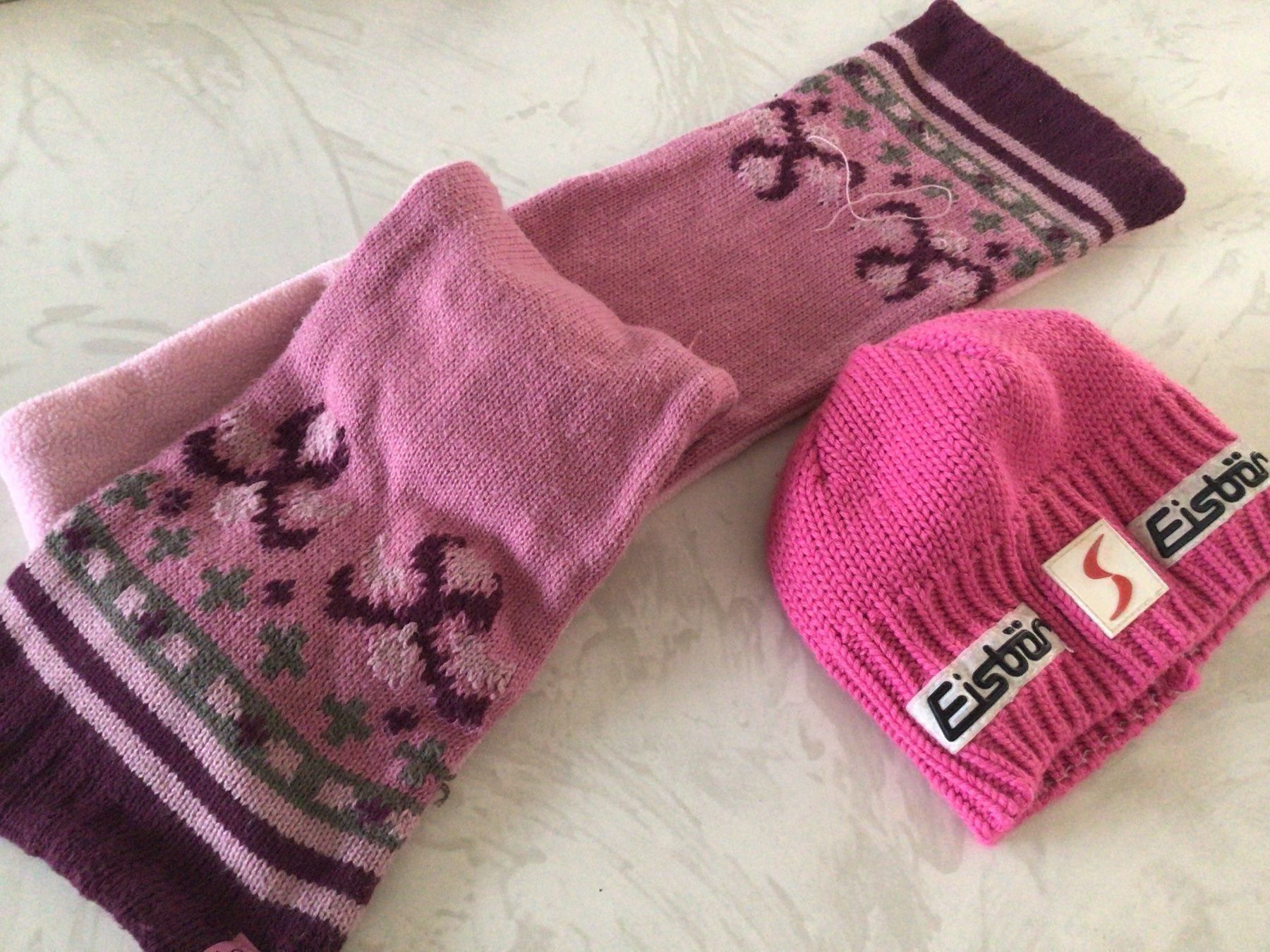 Altro abbigliamento per bambina: Kindermütze und Schal – Usato da Rickenbach SZ venduto da Montagmorgen12