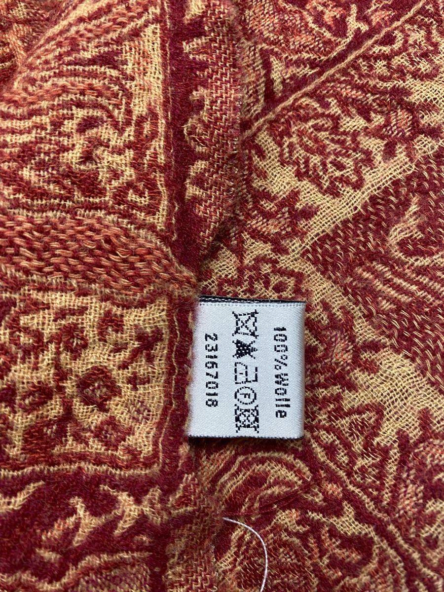 Foulard & Sciarpe: Giada Wolle Schal 🌸 – Usato da Opfikon venduto da Luis144 6