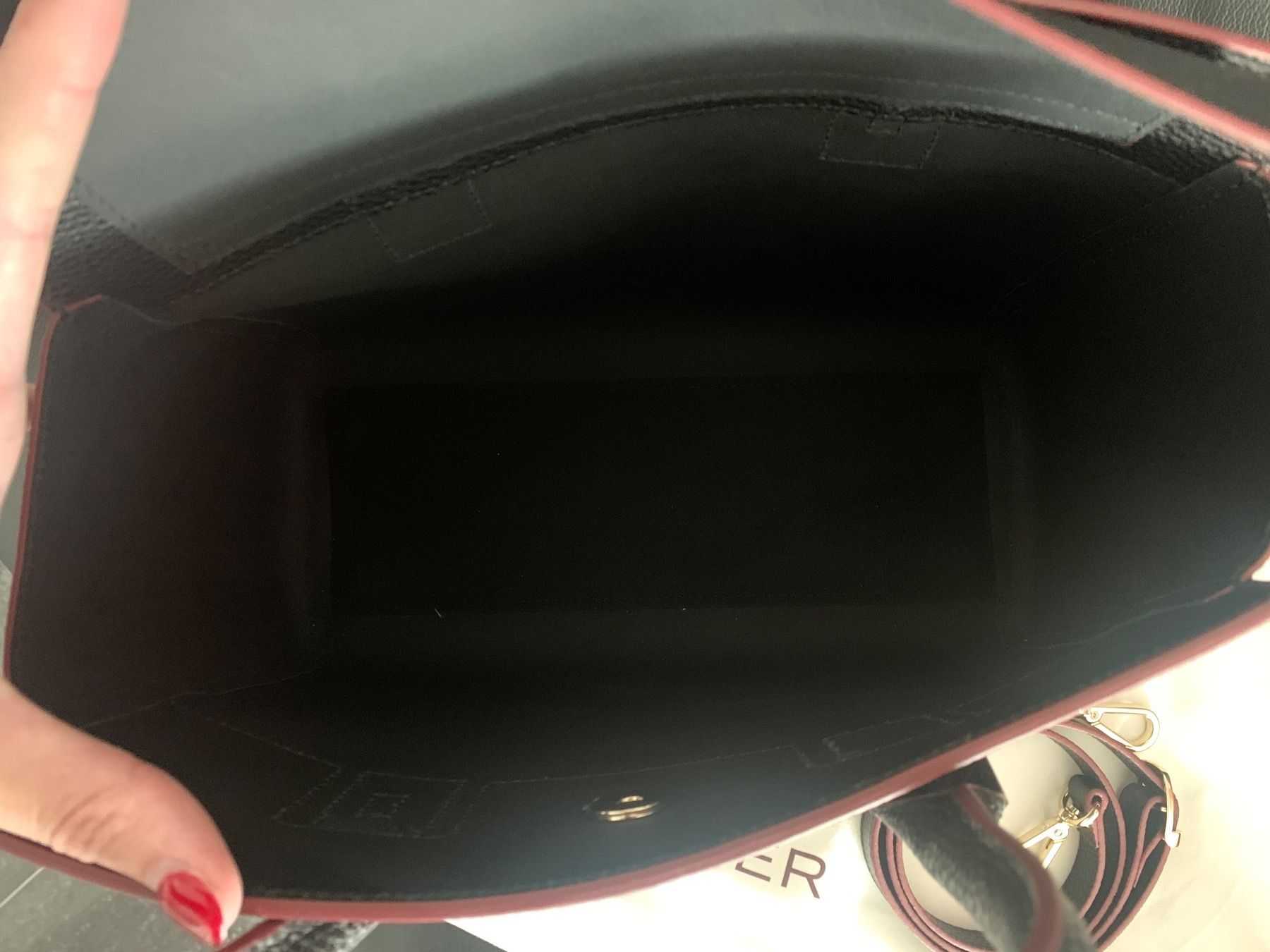 Aigner Borse da donna: Aigner Handtasche – Nuovo (secondo la descrizione) da Rorschacherberg venduto da Angel_tm 2