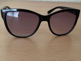 Cat-eye NADA EYEWEAR Sweden /NP45CHF Stil Louis Vuitt