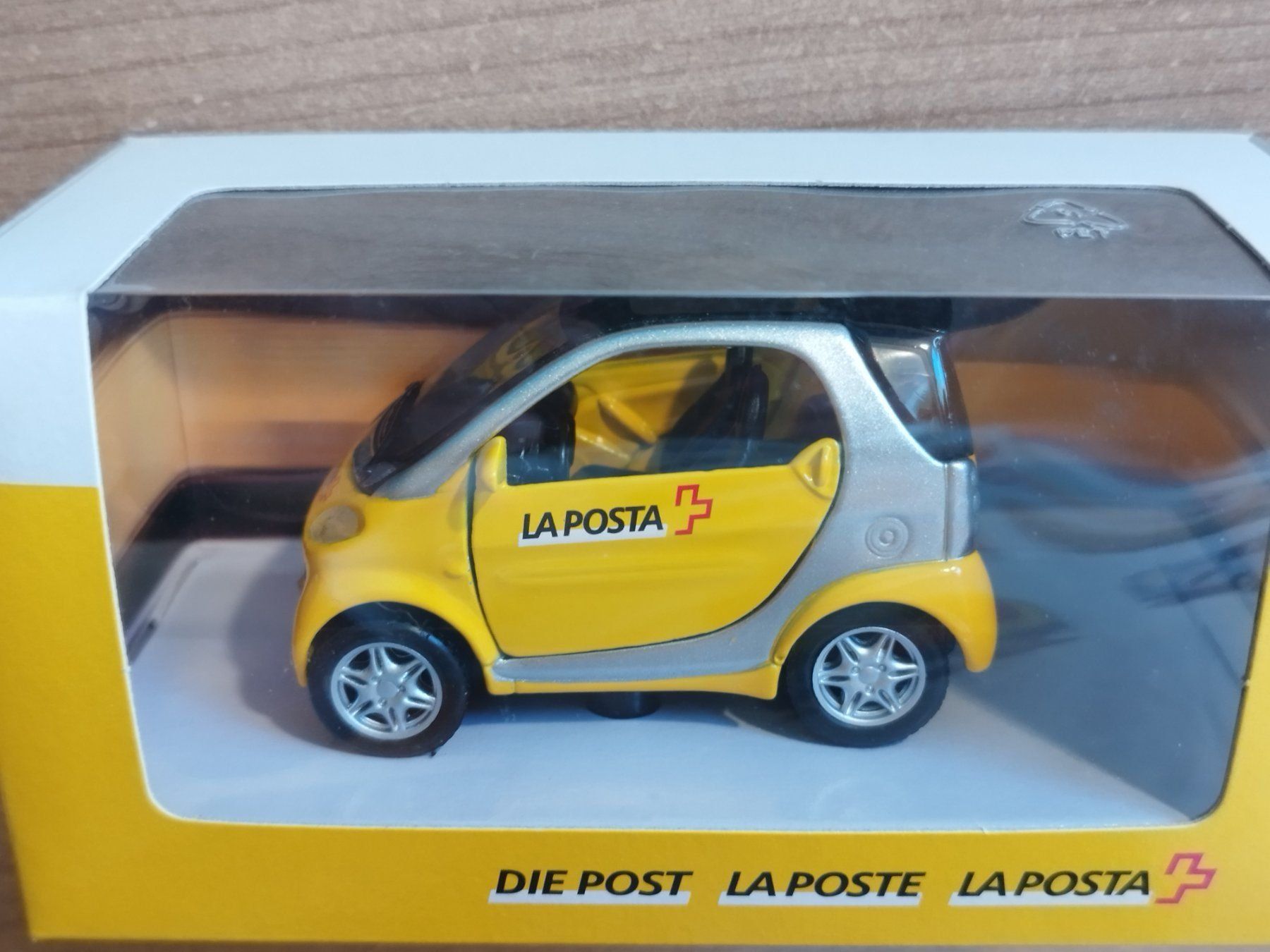 Spielzeuge: SMART 1:33 Post Maisto La Posta Die Post La Poste – Neu und originalverpackt aus Untervaz von Pescante 2