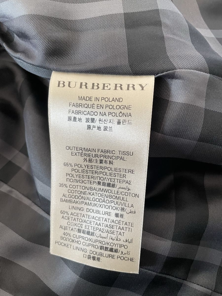 Burberry Giacche: Schwarzer Burberry Trenchcoat, Modell Mottram – Usato da Bülach venduto da Simka83 5