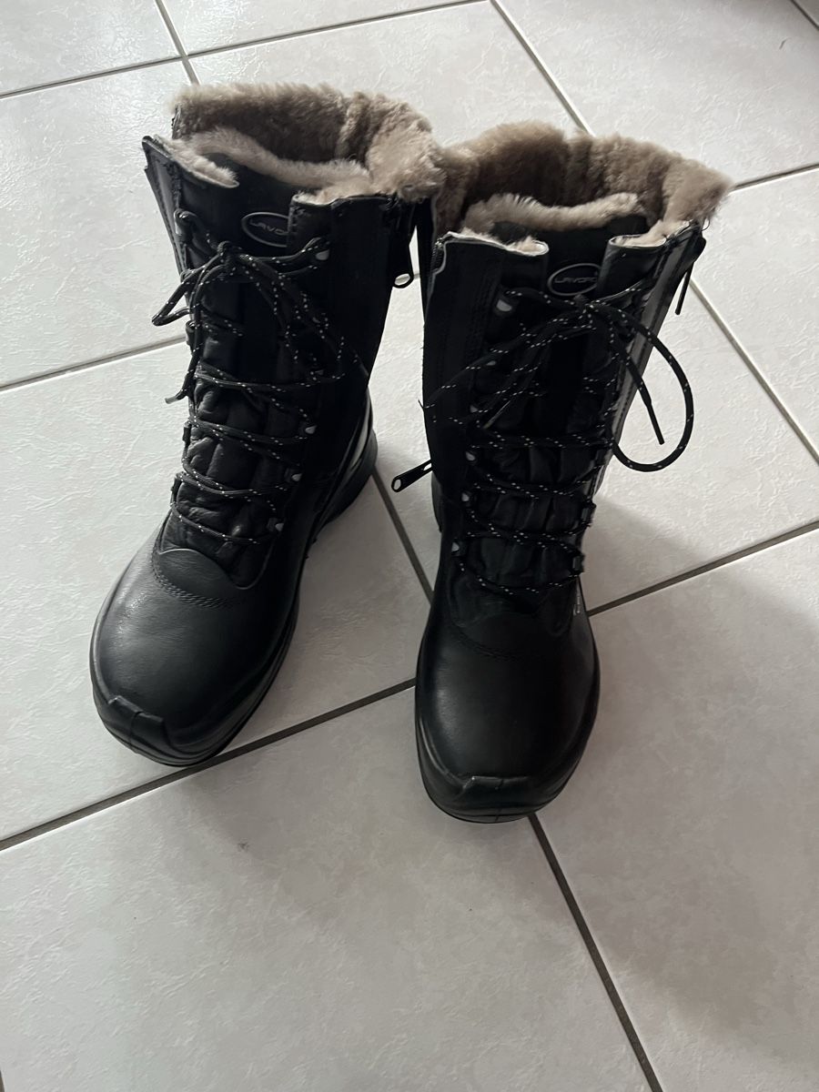 Scarpe da donna: Winter-Stahlkappenstiefel – Nuovo (secondo la descrizione) da Vinelz venduto da fre_7qwh
