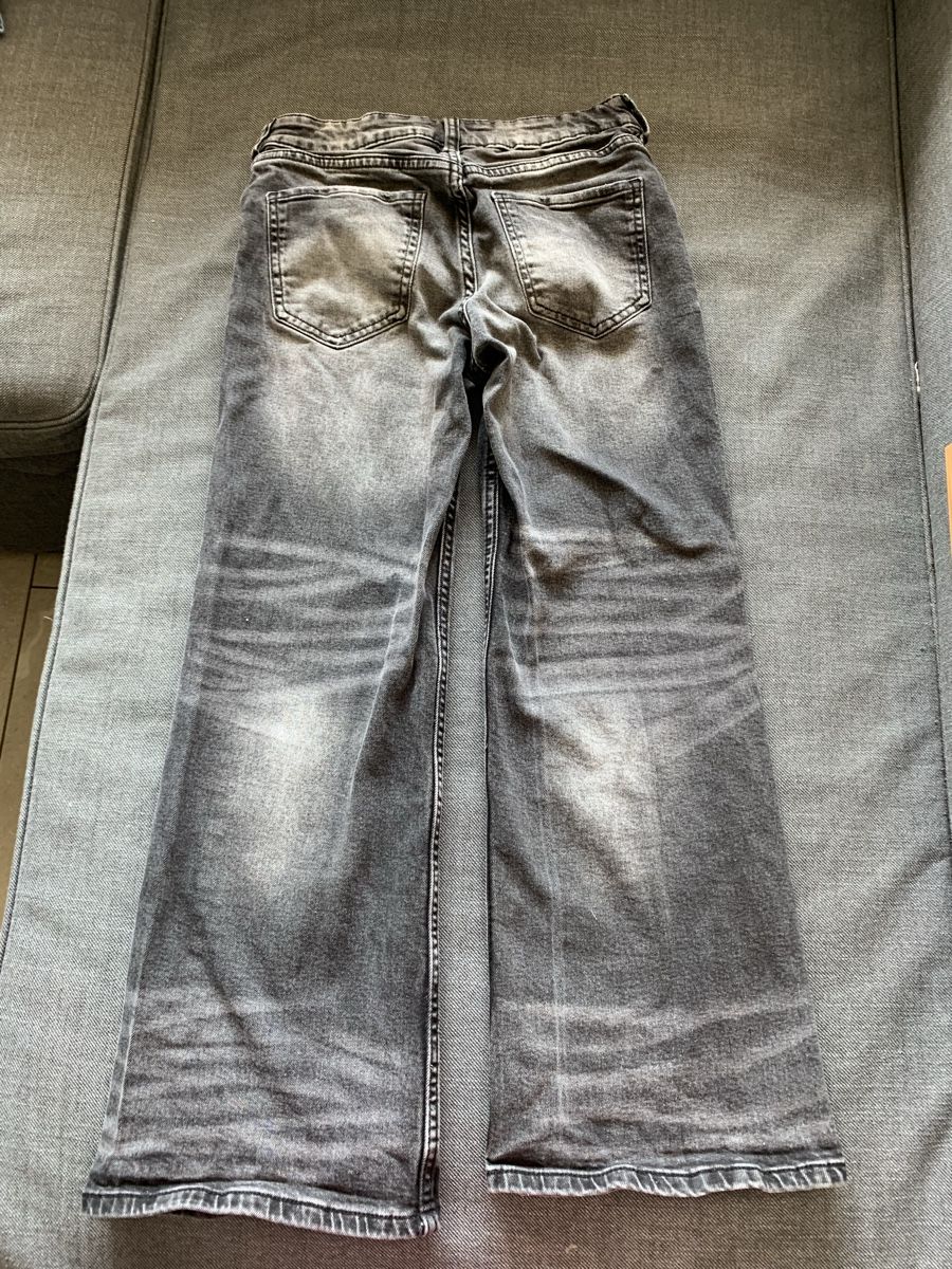 H&M Pantaloni: 3 H&M Mädchen-Jeans, Grösse 152 – Usato da Eglisau venduto da kat_9tsv 1
