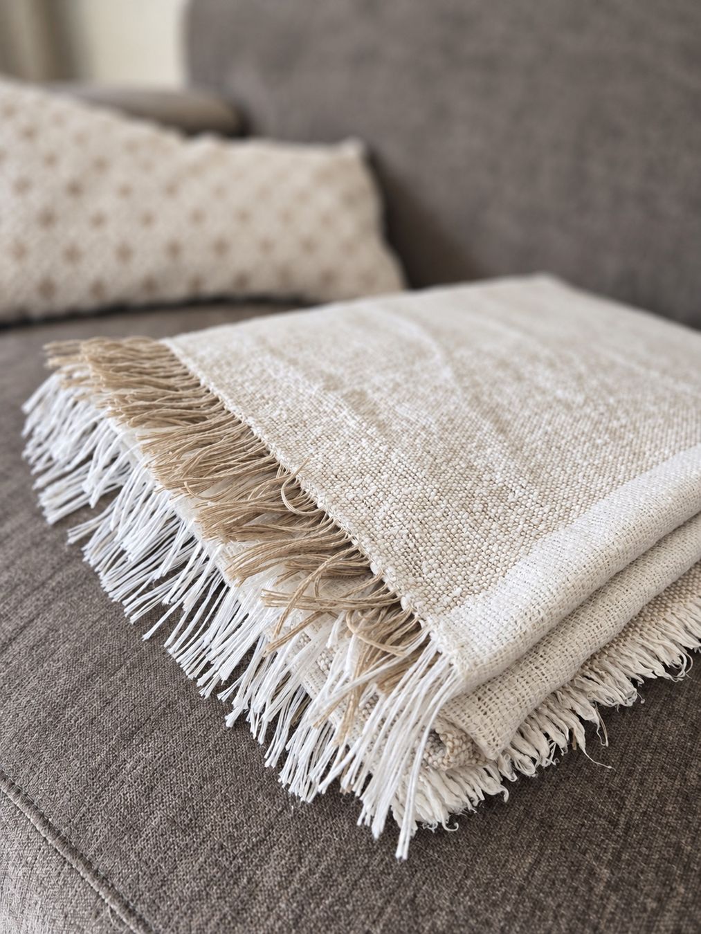 Ikea Coperte: Decken in Weiss-Beige – Usato da Vauffelin venduto da A_Kocher