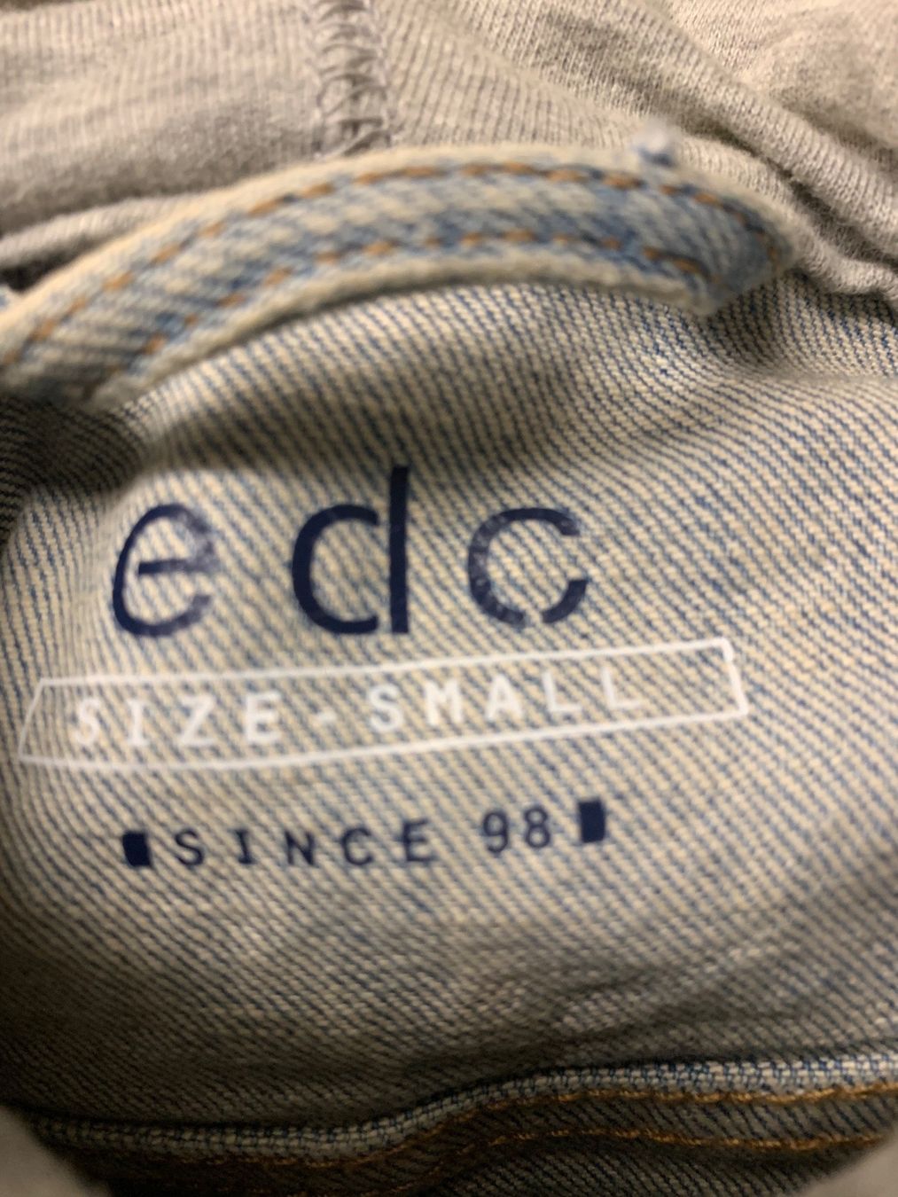 Jacken: Dame Jeans Jacke  e d c grösse S – Gebraucht aus Thun von jeff070 3