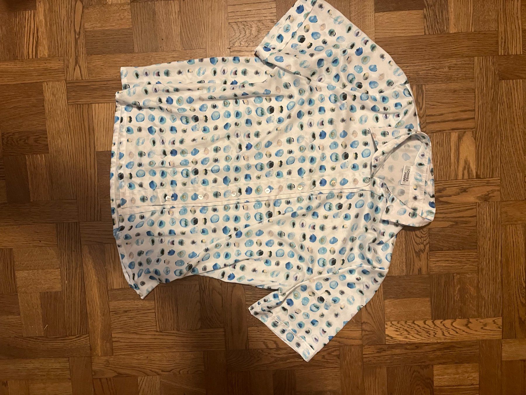 Chemisiers: Kurzarm Bluse – D'occasion à Solothurn par Floefi