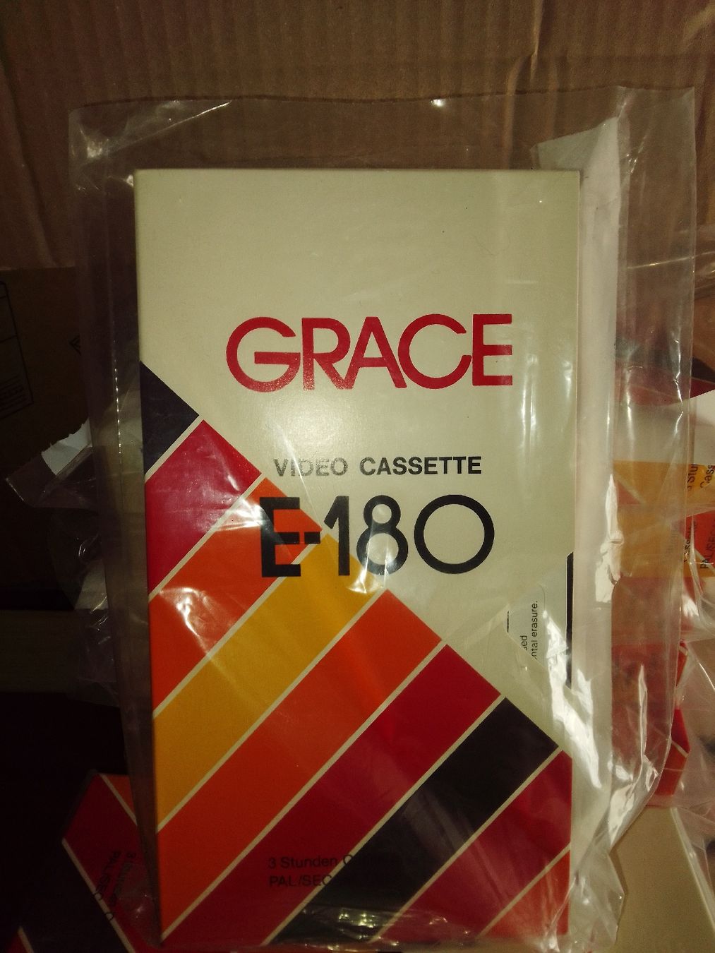 Alle VHS: VHS Kassetten - 35x GRACE E180 – Gebraucht aus Naters von sealed-gamer