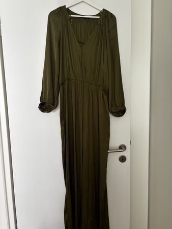Zara Maxikleid Overall, Khaki, Grösse XL, Herbst/Winter Look