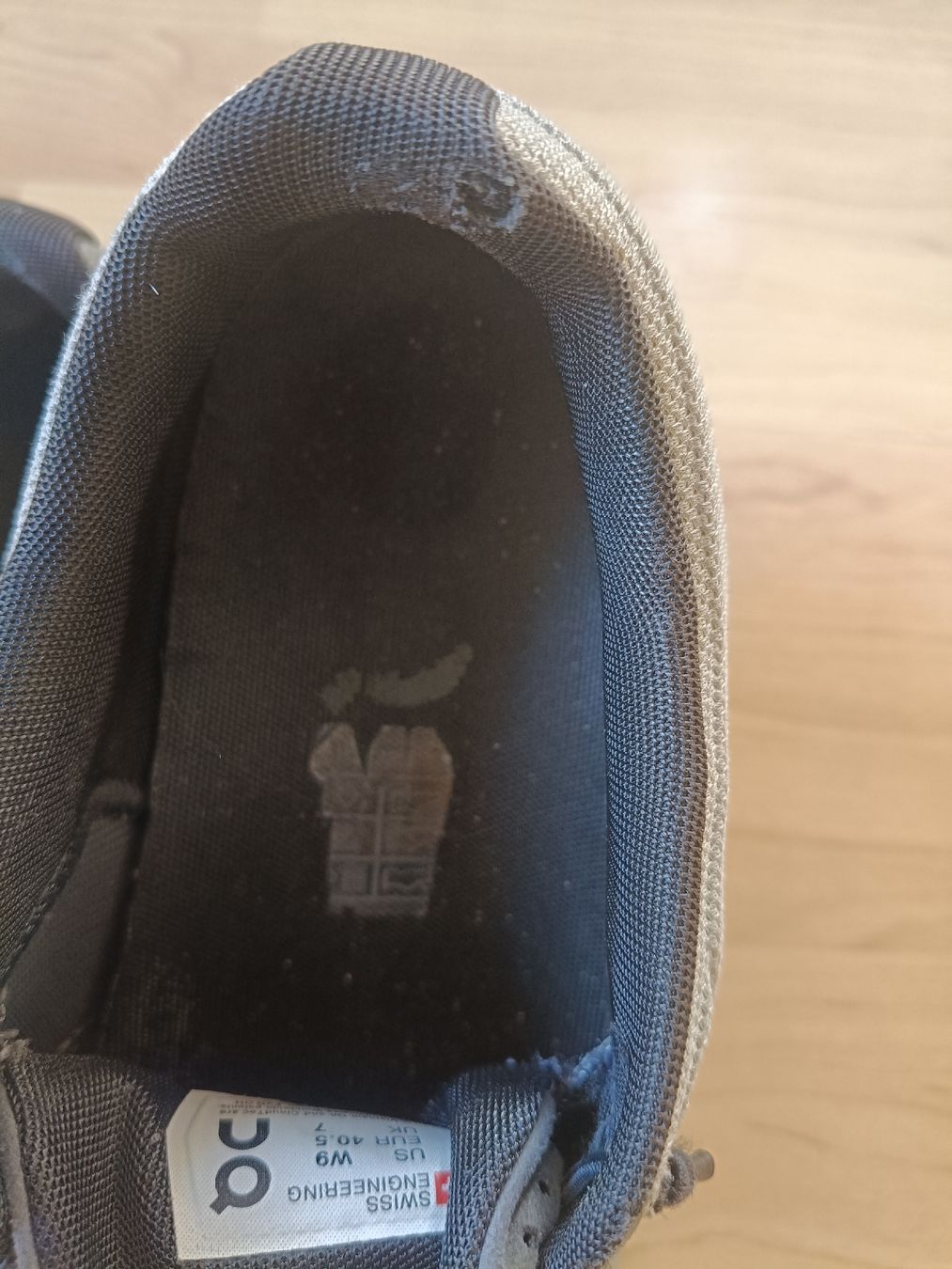 On Herrenschuhe: On Cloud Schuhe, Grösse 40.5 – Gebraucht aus Adliswil von Vimovi 5