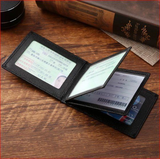 Altro in  Abbigliamento & Accessori: Karten Etui echt Leder, schwarz. Gratis Versand! – Nuovo e nell'imballaggio originale da Burgdorf venduto da XJ6 8
