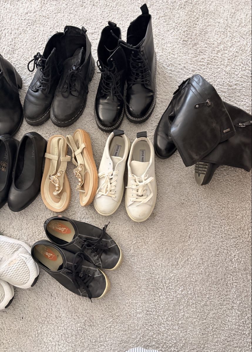 Scarpe da uomo: Diverse Schuhe  – Usato da Schaffhausen venduto da GreenApple212 1