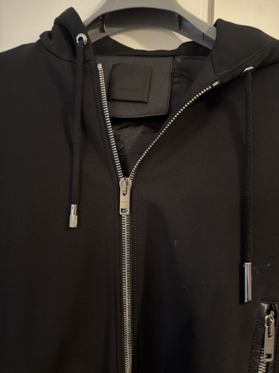 Givenchy Giacche: Giacca Givenchy con cappuccio e maniche in pelle, nera – Usato da Lugano venduto da can_xdd8 4