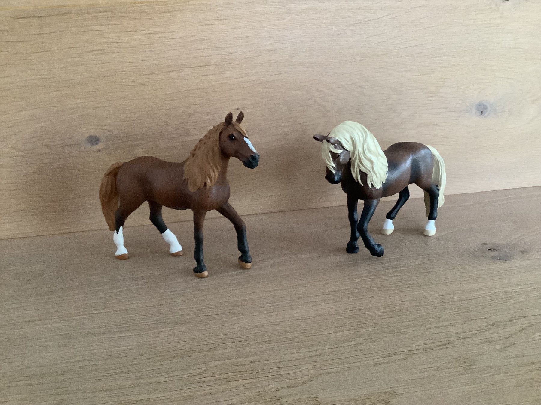 Schleich Spielzeuge: Schleich Pferde guter Zustand – Gebraucht aus Hohentannen von Grimblegromble
