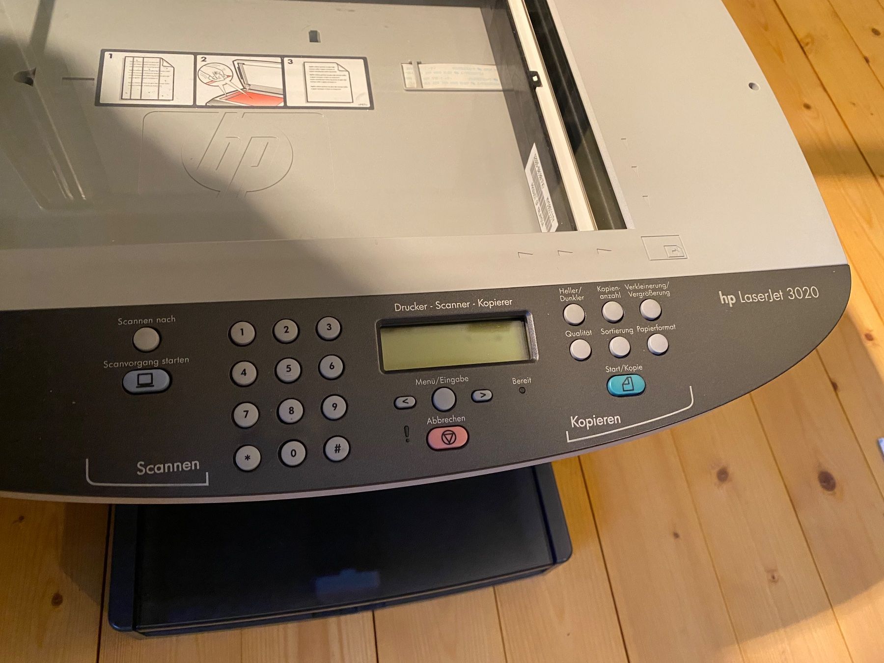 Hewlett Packard Drucker: hp Laserjet 3020 Drucker – Gebraucht aus St. Gallen von  3