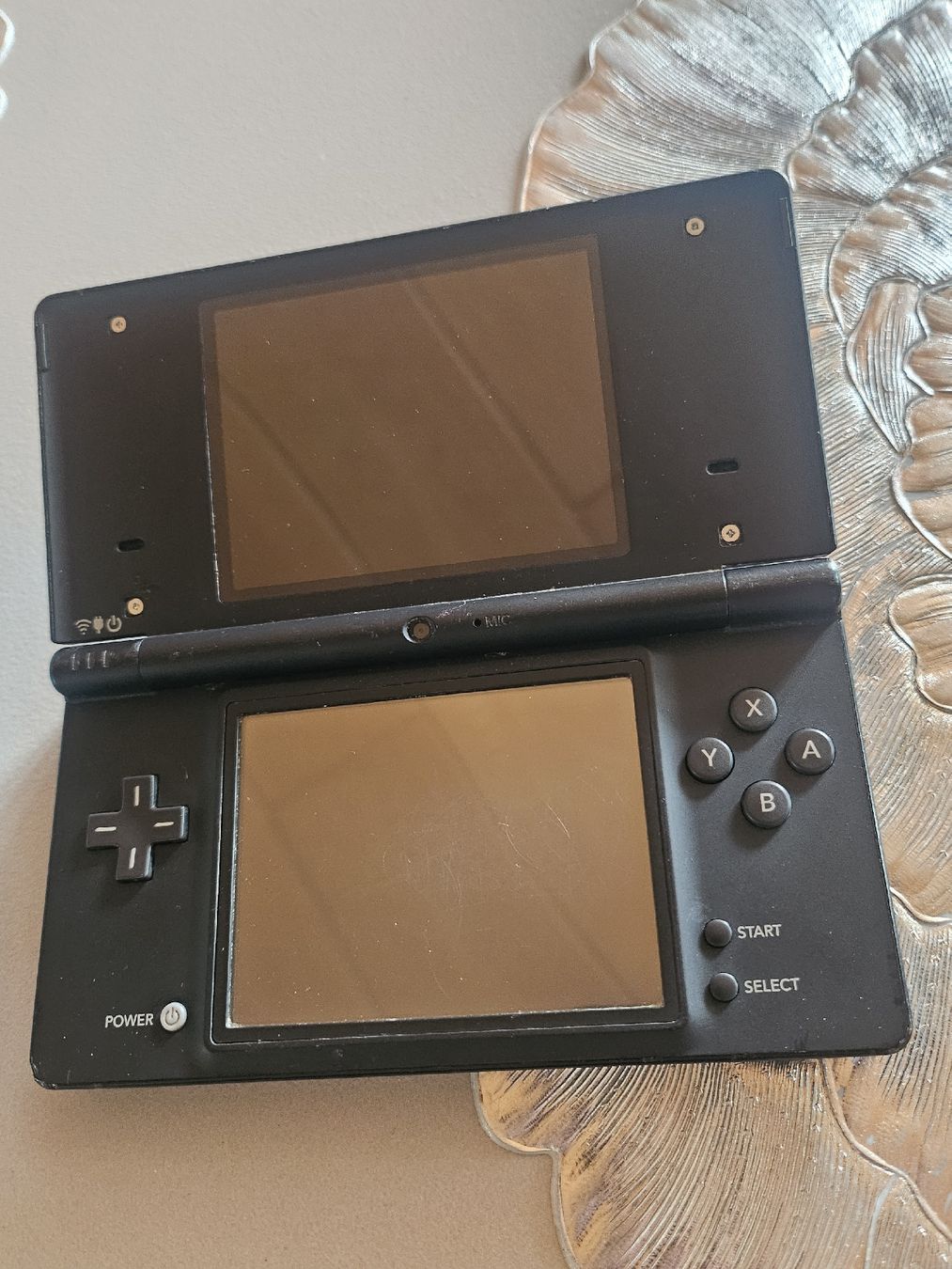 Nintendo Console: Nintendo 3DS und Nintendo DSi  – Usato da St. Gallen venduto da Cocos_Ricardo 3