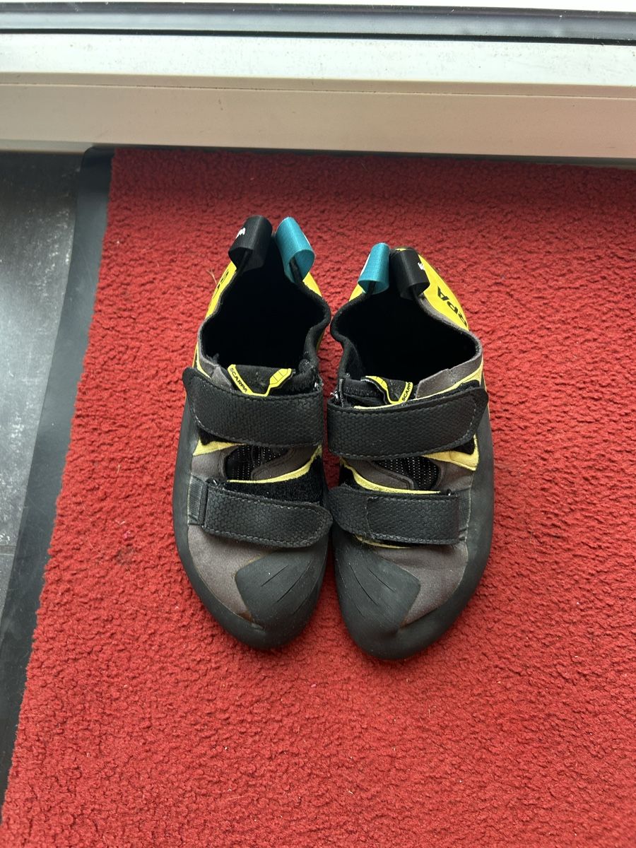 Scarpa Scarpe da uomo: Scarpa Arpia V – Usato da Disentis/Mustér venduto da nisroc