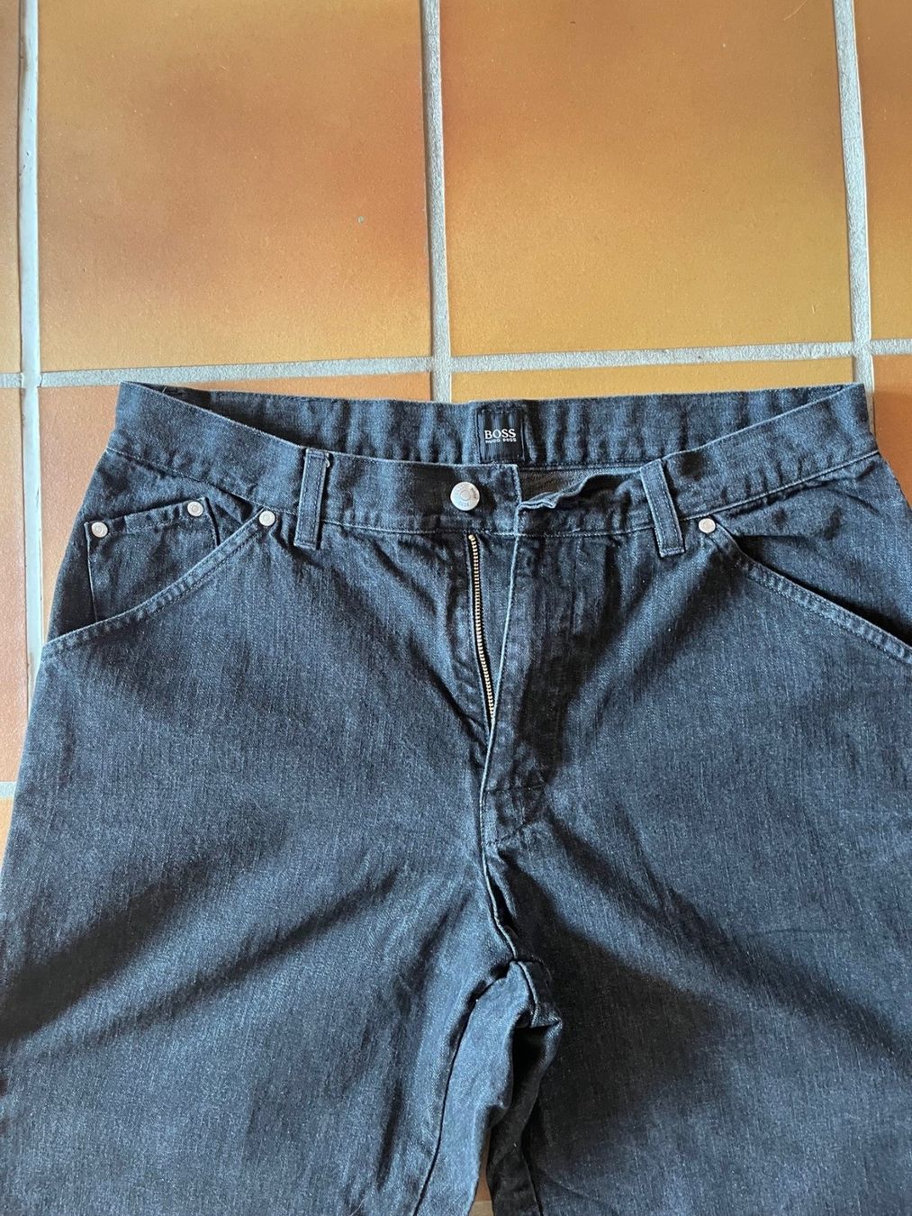 Hugo Boss Jeans: Hug Boss Jeanshose W35 L36 – Usato da Hinwil venduto da allerlei0815 1