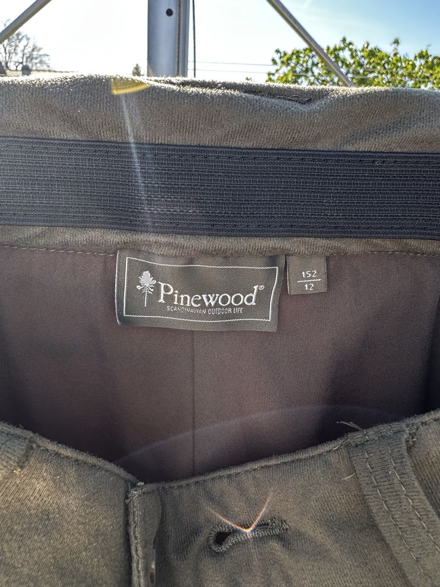 Pinewood Pantaloni: Pinewood Outdoorhose Gr. 152 – Usato da Koppigen venduto da Njuko 1